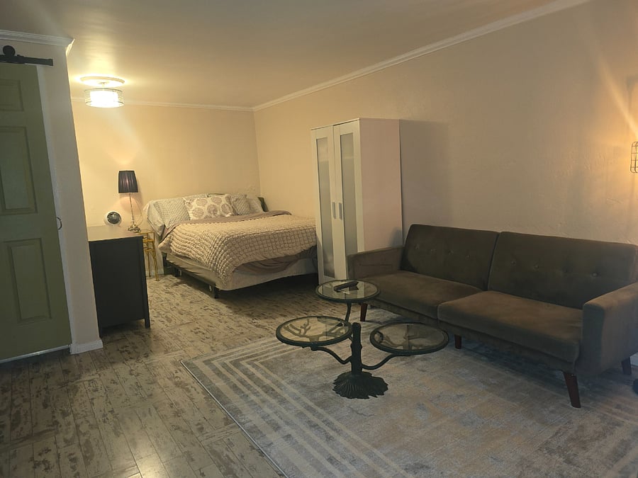 Furnished Finder property 657084_1 photo 3