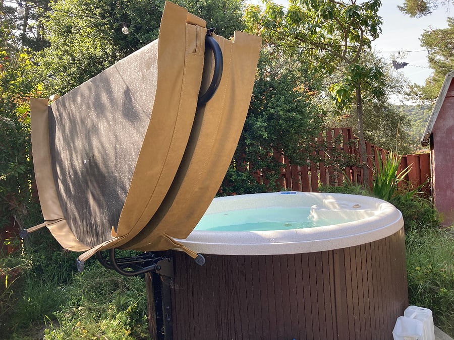 shared hot tub