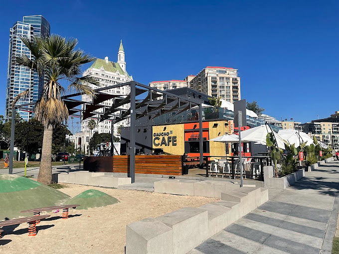 a few blocks away cafe-restaurant-bar at the beach
