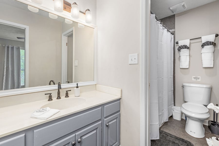 Furnished Finder property 657306_3 photo 24