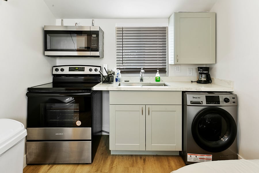 Furnished Finder property 657315_1 photo 3