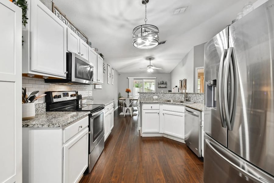 Furnished Finder property 657338_1 photo 17