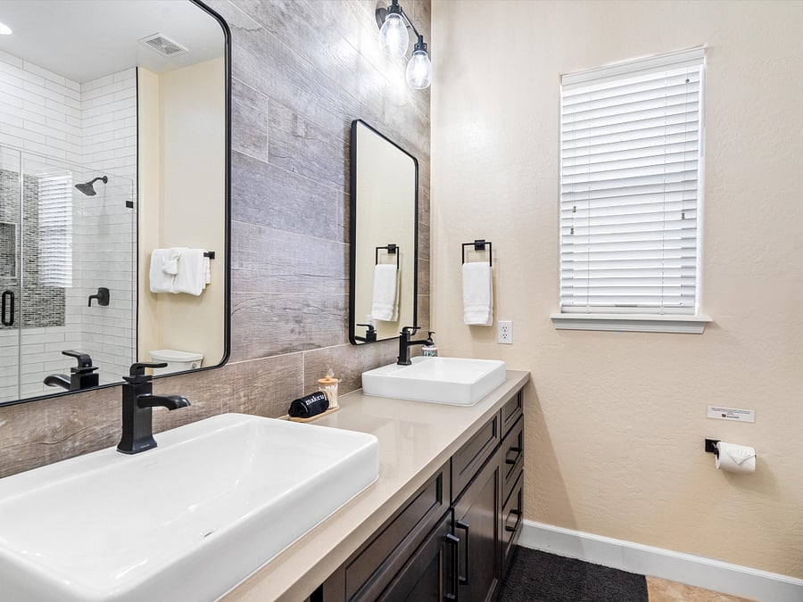 Furnished Finder property 657590_1 photo 17