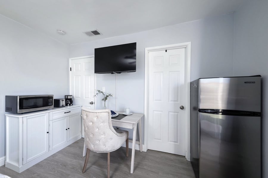 Furnished Finder property 657601_1 photo 4
