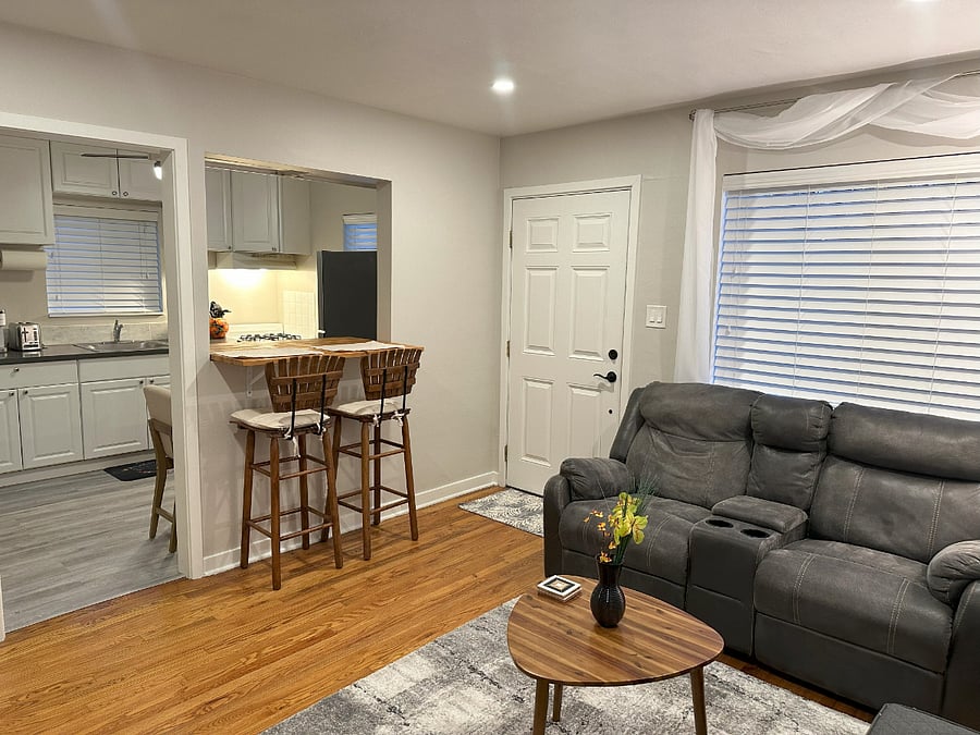 Furnished Finder property 657605_1 photo 7