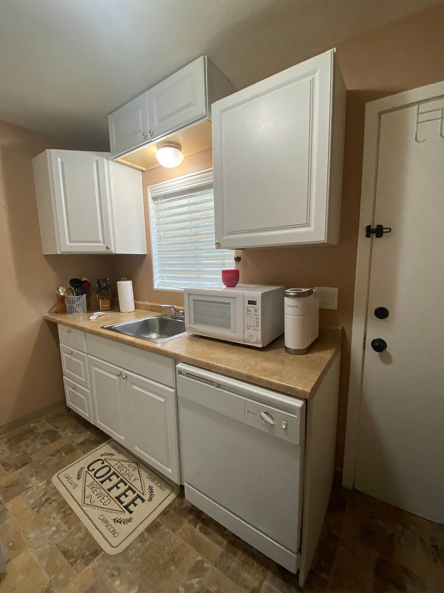 Furnished Finder property 657605_2 photo 10