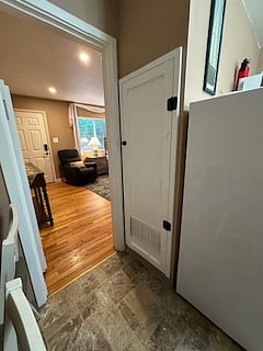 Furnished Finder property 657605_2 photo 6