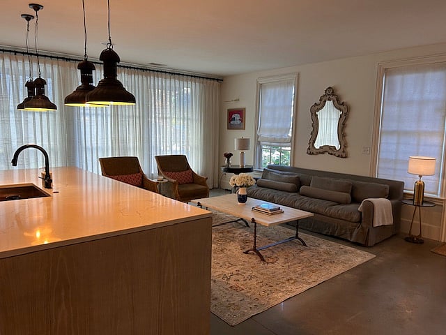 Furnished Finder property 657647_1 photo 4