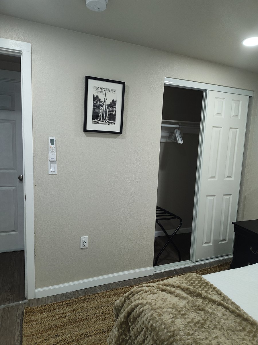 Furnished Finder property 657677_1 photo 56