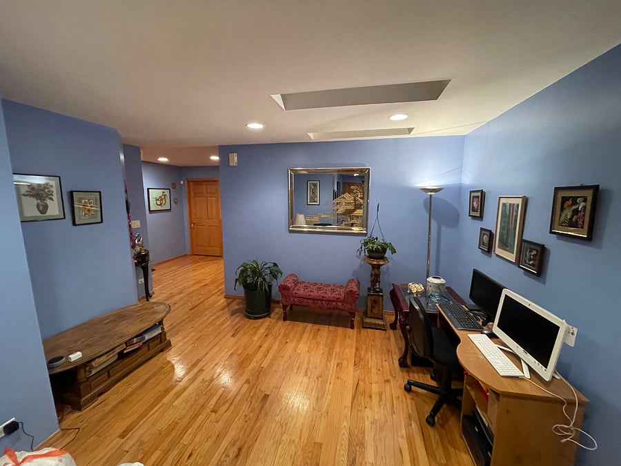 Common space/hallway from entrance and foyer to bedrooms