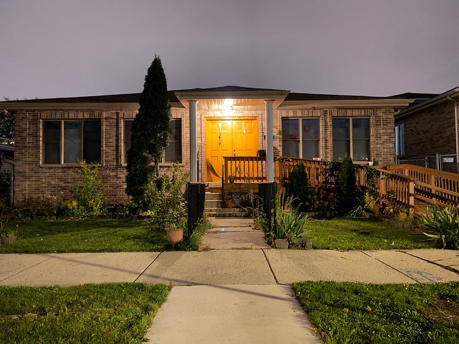 Front of the home - dual lot (5000 sq feet surrounding lot)