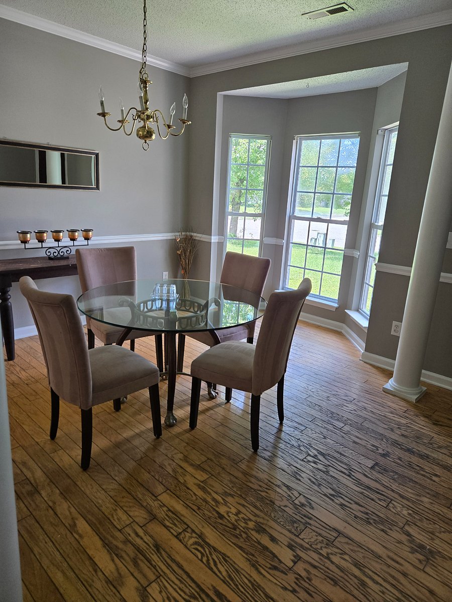 Furnished Finder property 657721_1 photo 9