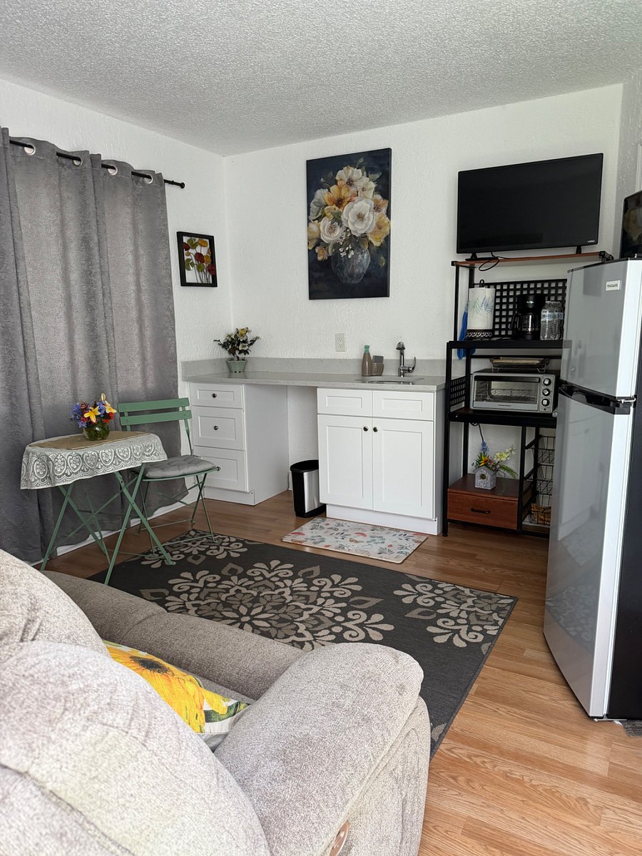 Furnished Finder property 657787_1 photo 30