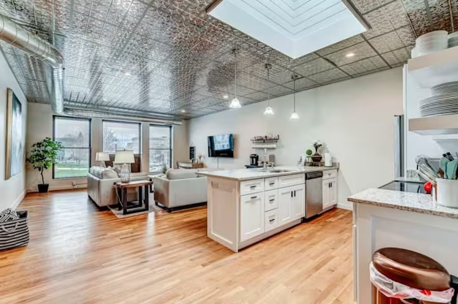 Furnished Finder property 657819_1 photo 1