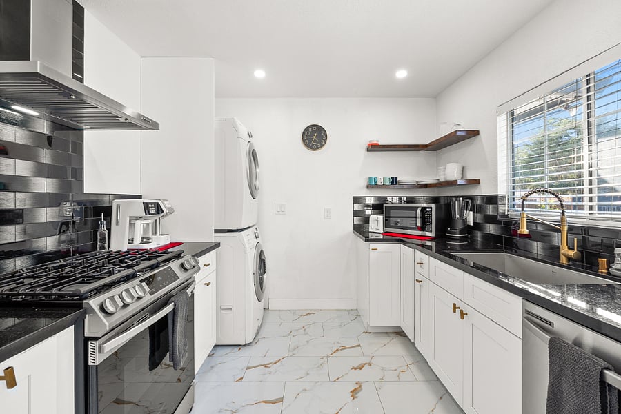 Furnished Finder property 657947_1 photo 9