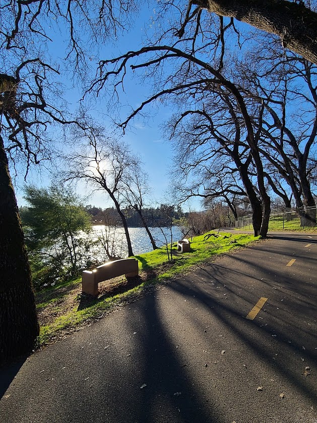 Sacramento River Trail