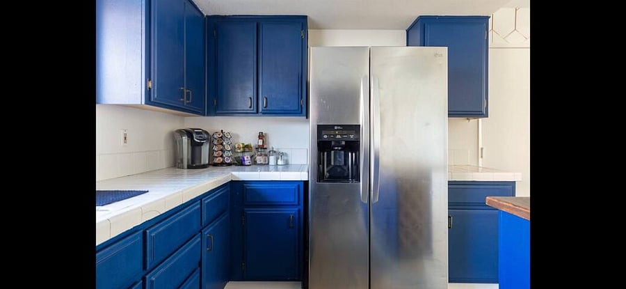 Full Kitchen. Coffee maker. Cookware.