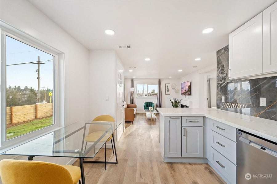 Furnished Finder property 658082_1 photo 11