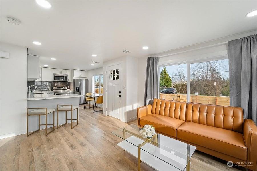 Furnished Finder property 658082_1 photo 3