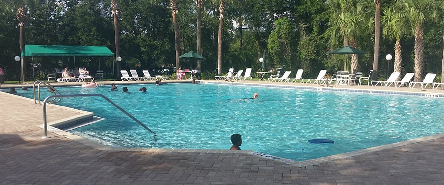 Lovely community pool