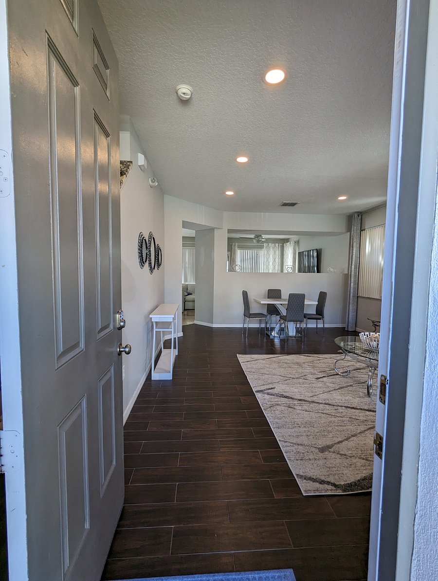 Furnished Finder property 658124_1 photo 4