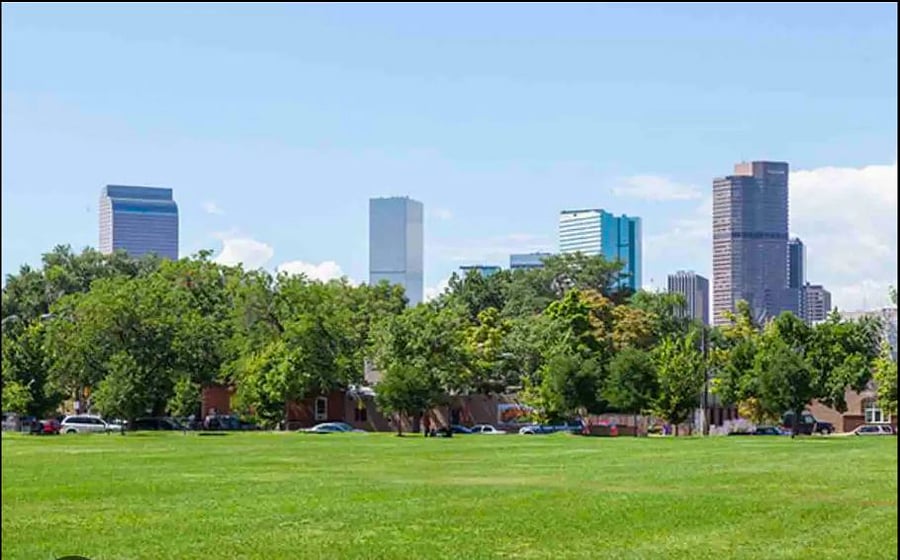 Mestizo-Curtis Park 2 blocks away