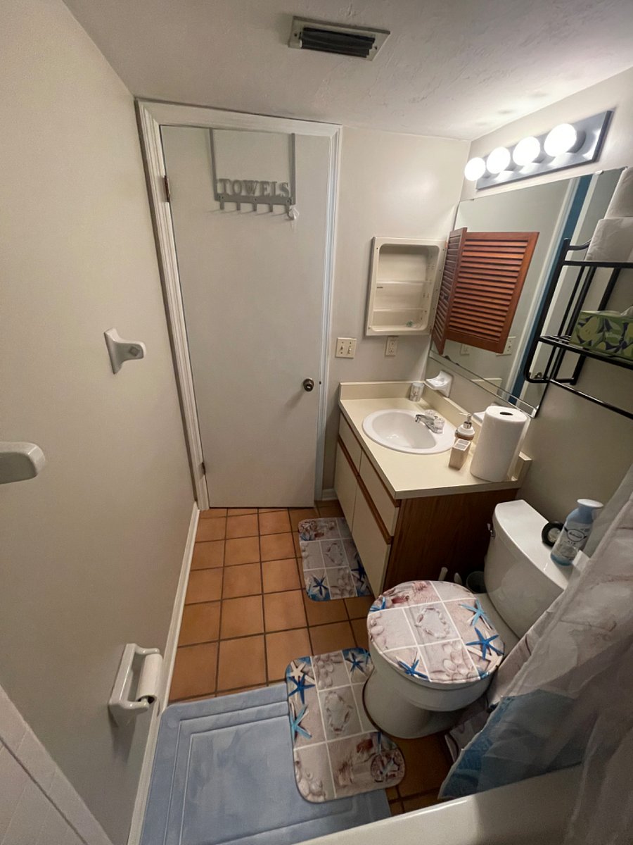 Bathroom #2