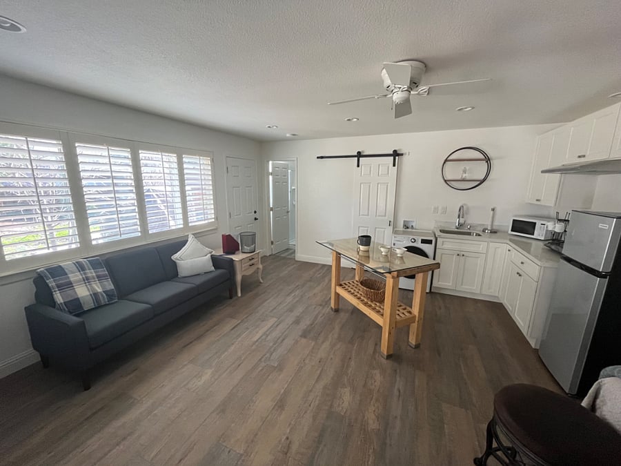 Furnished Finder property 658219_1 photo 3