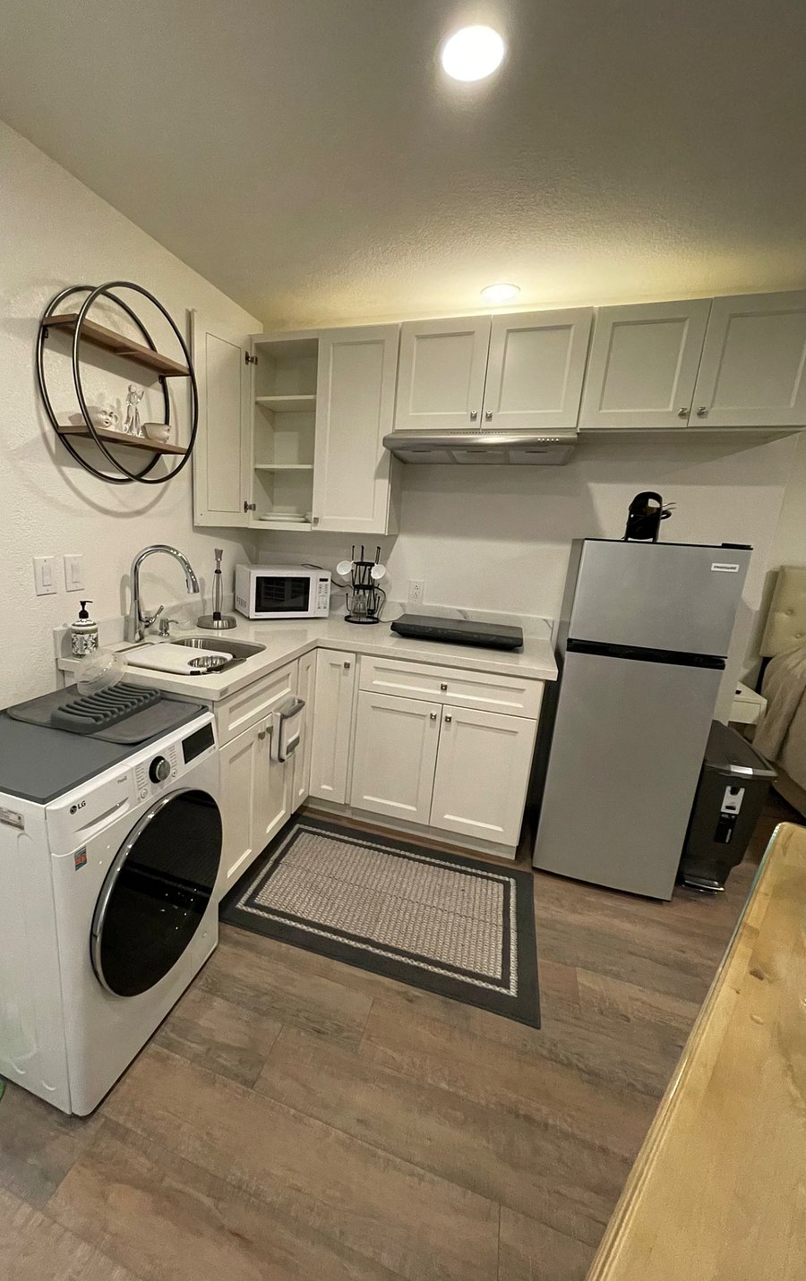 Furnished Finder property 658219_1 photo 8
