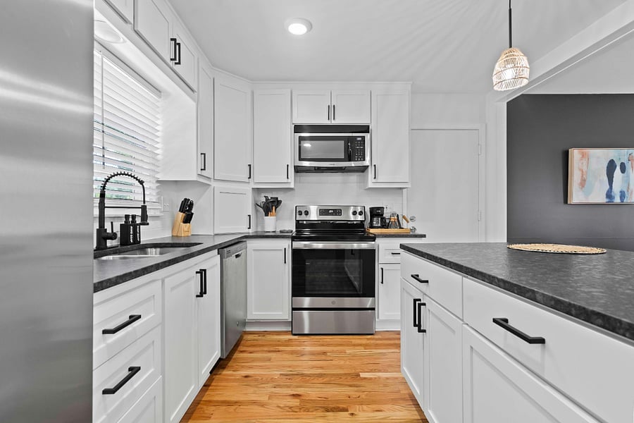 Furnished Finder property 658285_1 photo 3
