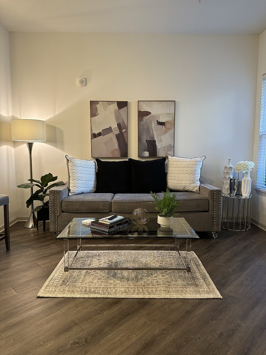 Furnished Finder property 658377_3 photo 2