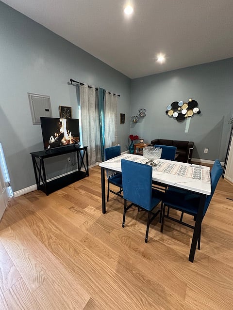 Furnished Finder property 658416_1 photo 5