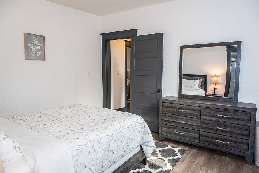 Queen Bedroom