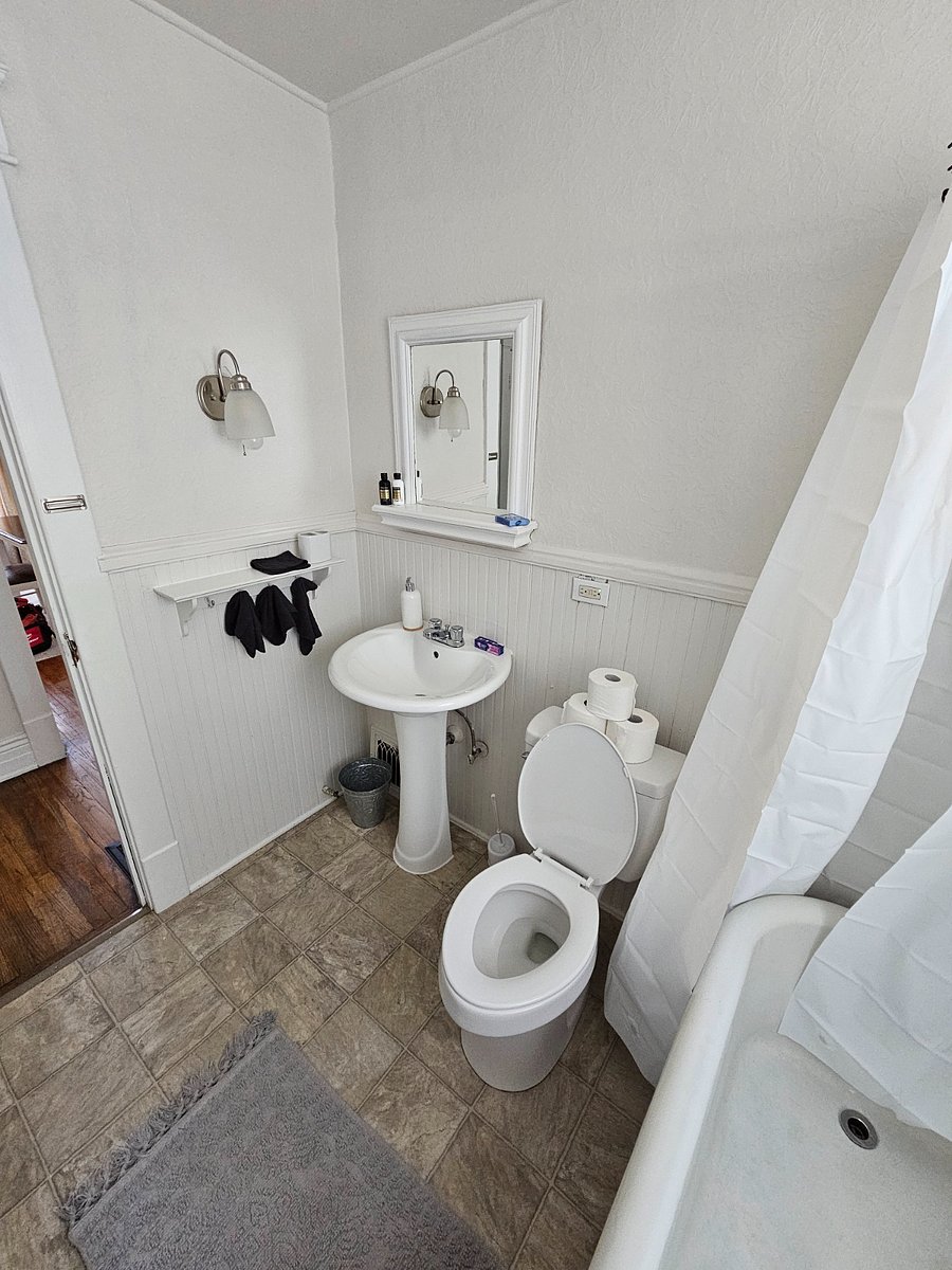 Furnished Finder property 658427_2 photo 36