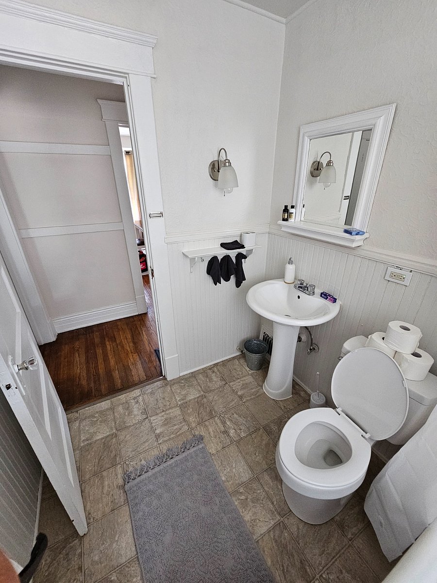 Furnished Finder property 658427_2 photo 37