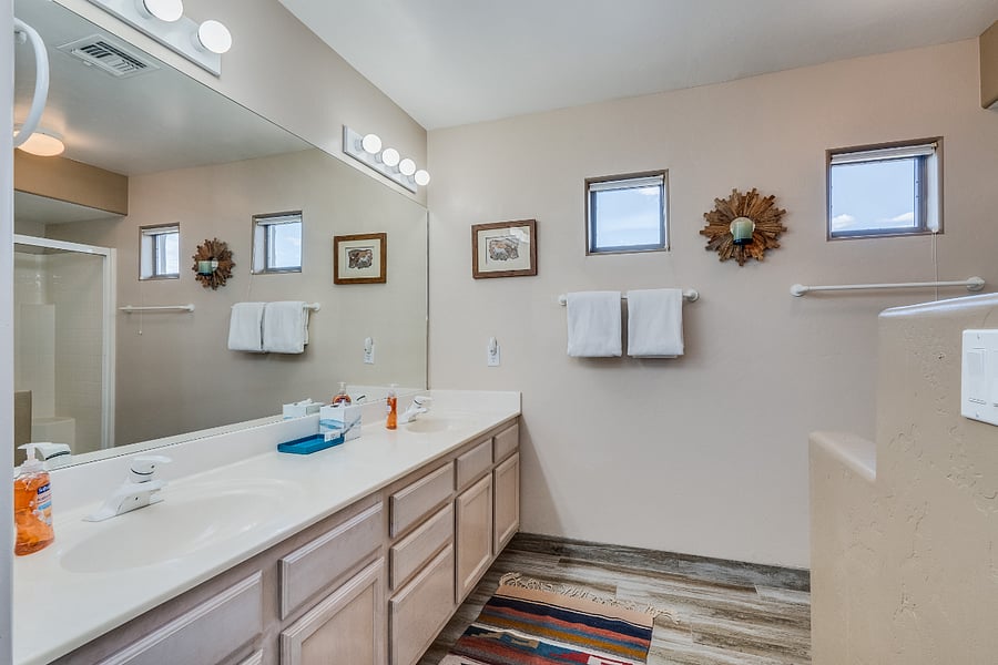 Furnished Finder property 658508_1 photo 8