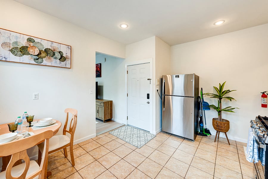 Furnished Finder property 658593_4 photo 17