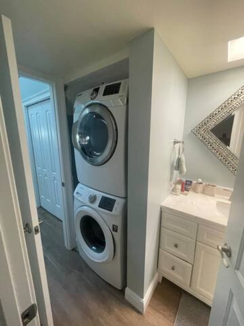 Furnished Finder property 658706_1 photo 16