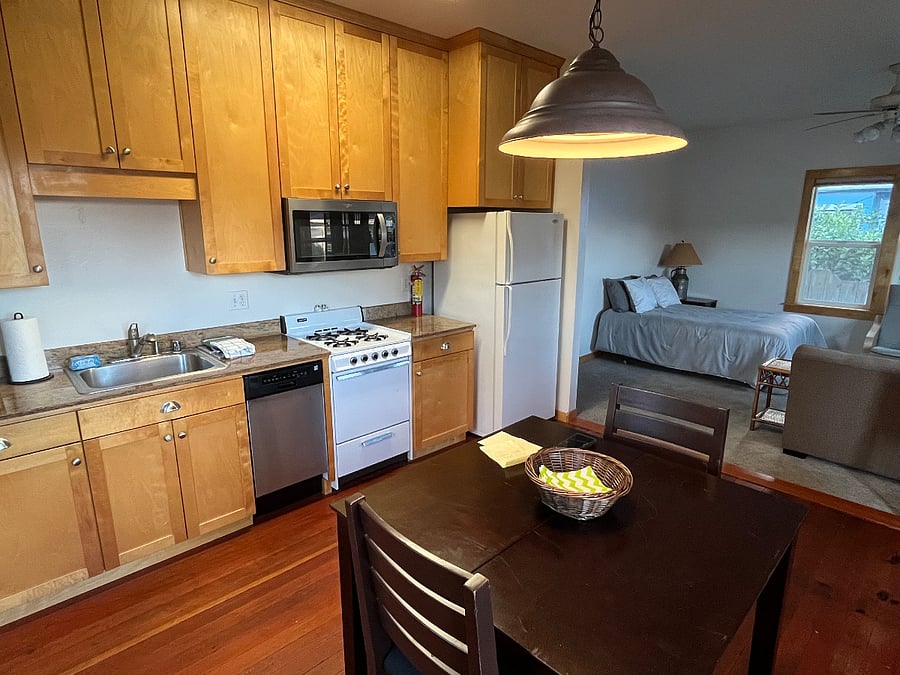 Furnished Finder property 658738_1 photo 5