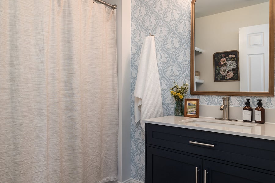 Updated bathroom with deep tub/shower combo. 