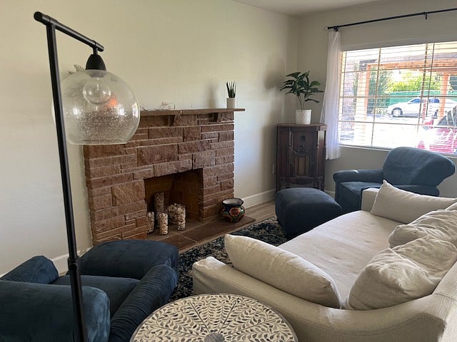 Fireplace Room 