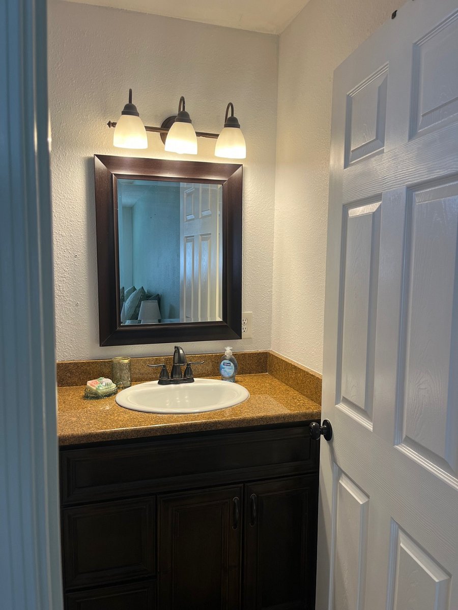Furnished Finder property 658753_2 photo 8