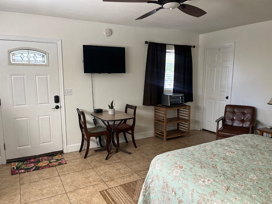 Furnished Finder property 658753_2 photo 4