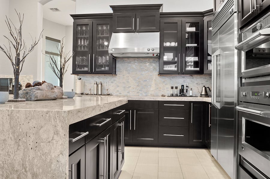 Beautiful Upgraded Kitchen