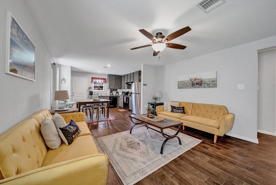 Furnished Finder property 658962_1 photo 3