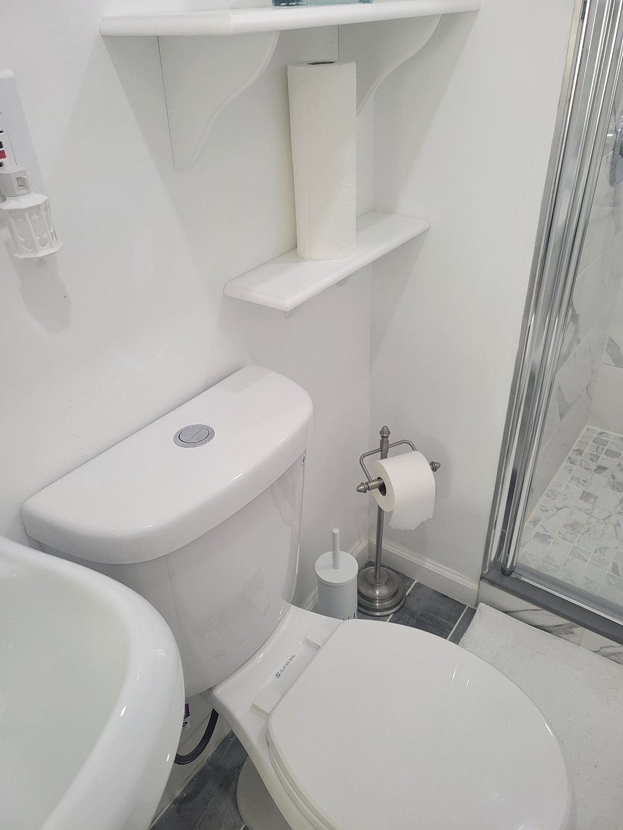 Furnished Finder property 658981_1 photo 3