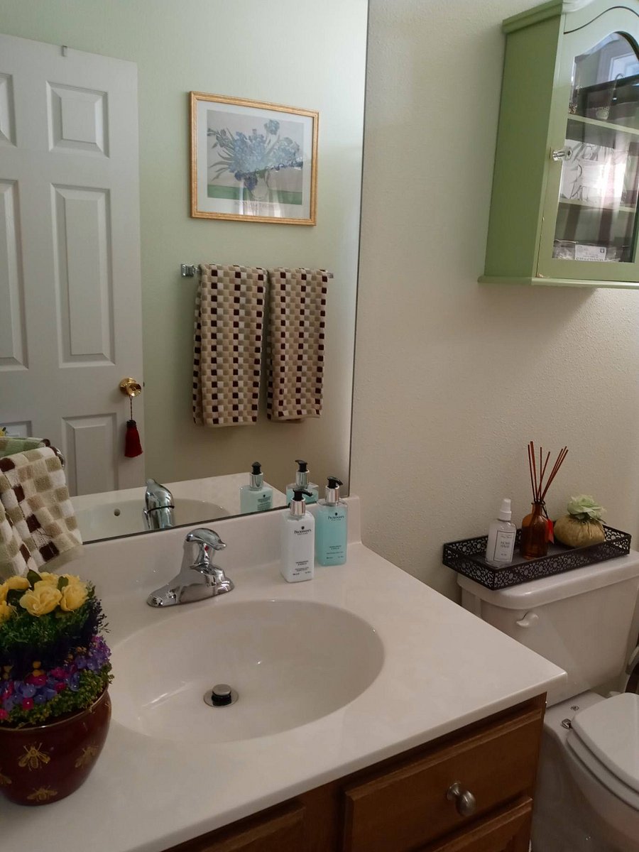 Furnished Finder property 659025_1 photo 5