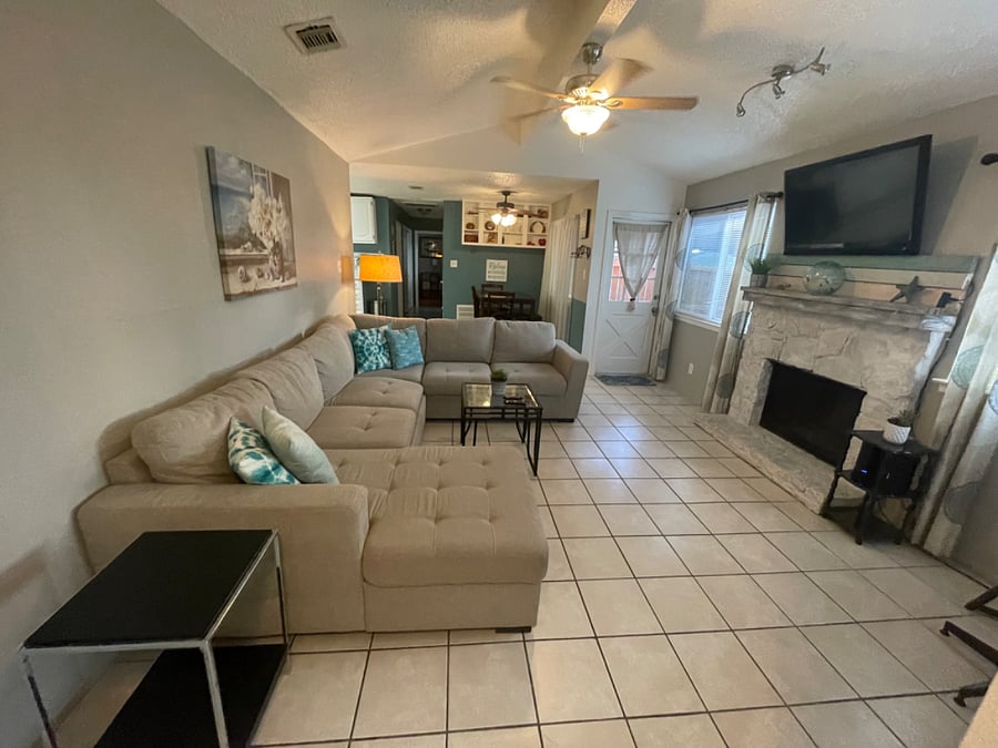 Furnished Finder property 659128_1 photo 4