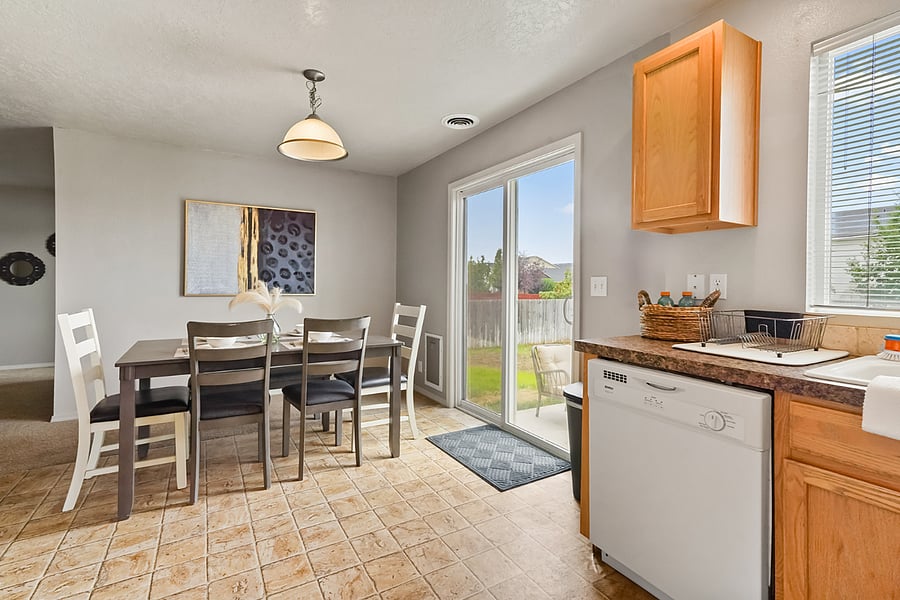 Furnished Finder property 659148_1 photo 35