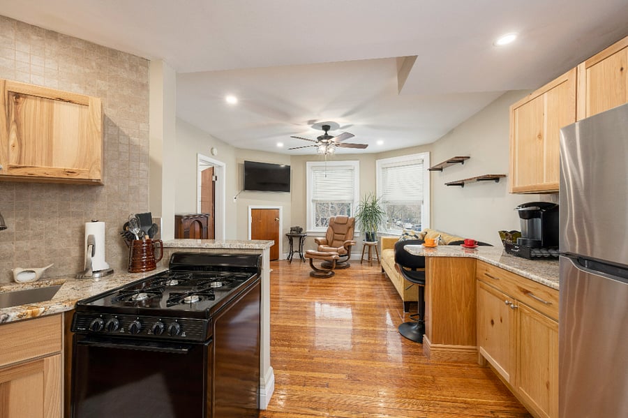 Furnished Finder property 659200_1 photo 5